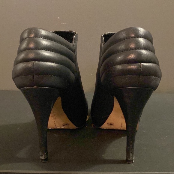 Vince Camuto Leather Moto-Style Ankle Boots with Gold Hardware | Pre-Loved - Picture 5 of 8